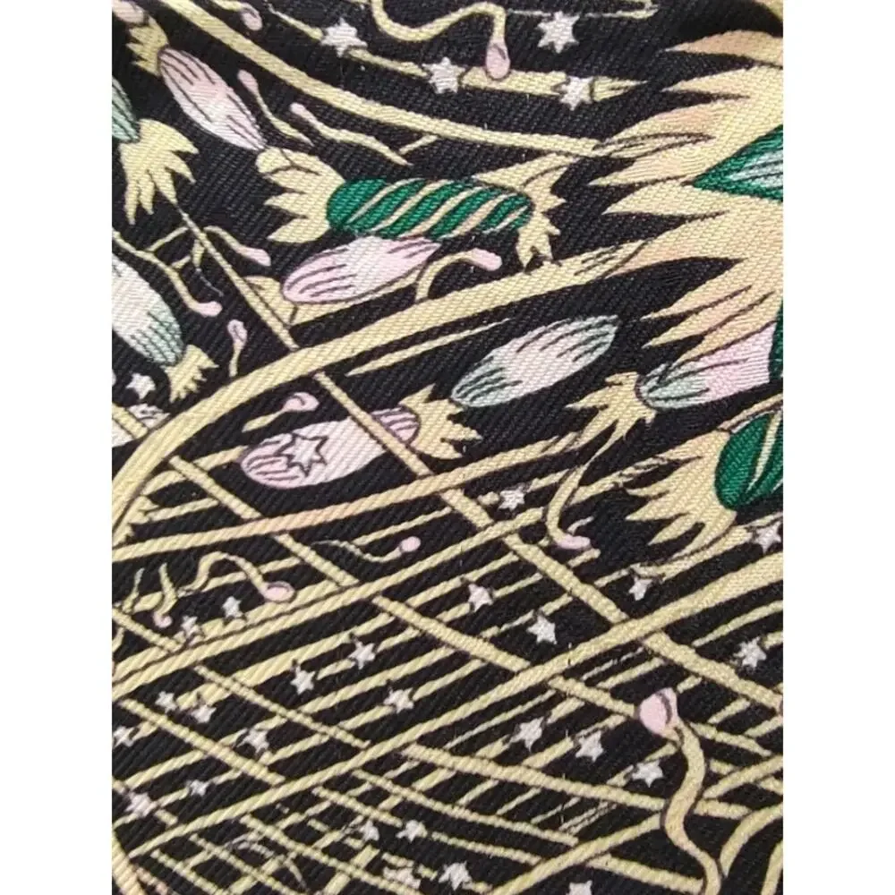Hermes Feux d'artifice silk large scarf carre 90 EUC - Picture 6 of 10